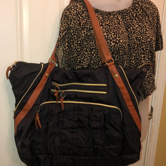Sondra Roberts convertible duffle bag - Picture 2 of 8